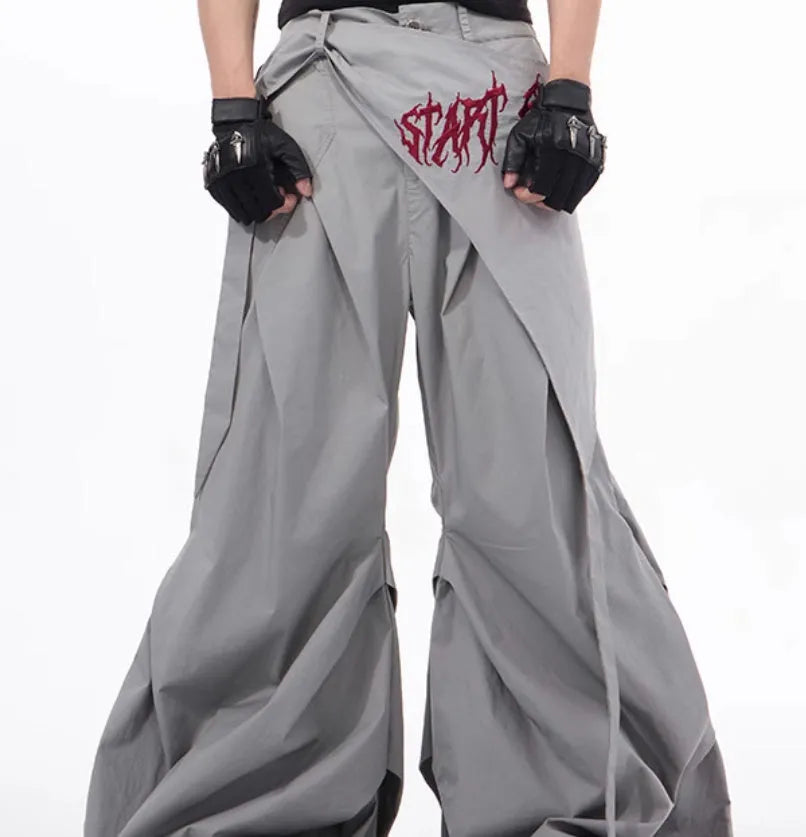 Boys' wide-leg pants in solid black or grey with refined Korean style design