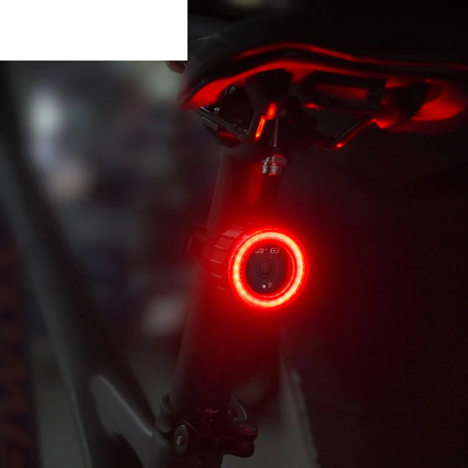 Black boxed intelligent induction brake bicycle taillight set with seat tube bracket