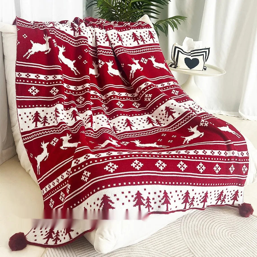 Christmas blanket with snowflake pattern in acrylic material for holiday home decoration