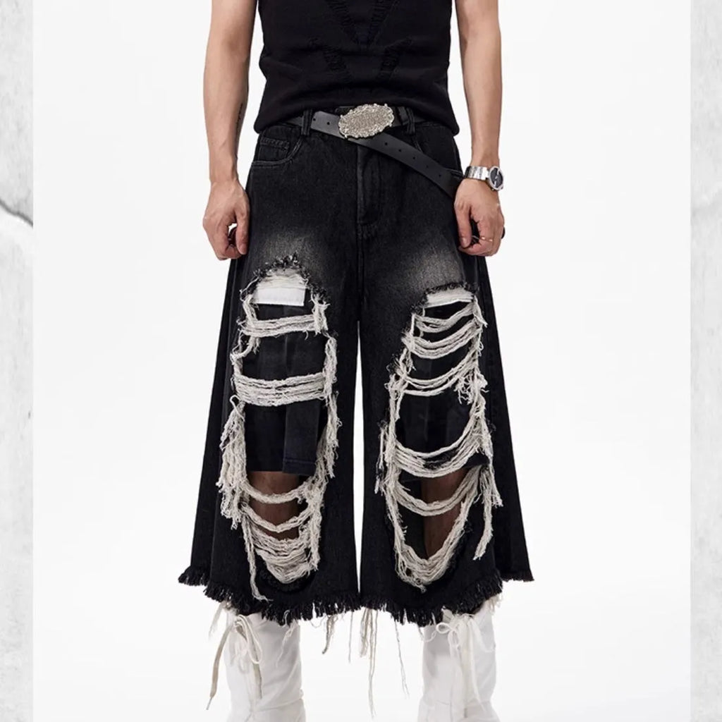 Black women's cropped wide-leg jeans with a mid-high waist and loose fit