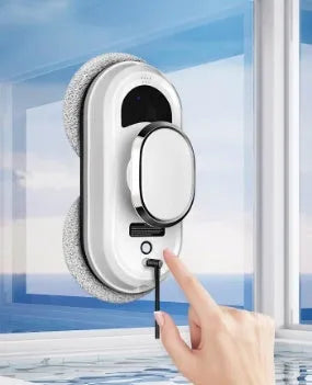 White full-automatic high altitude cleaning machine with remote control for external glass cleaning