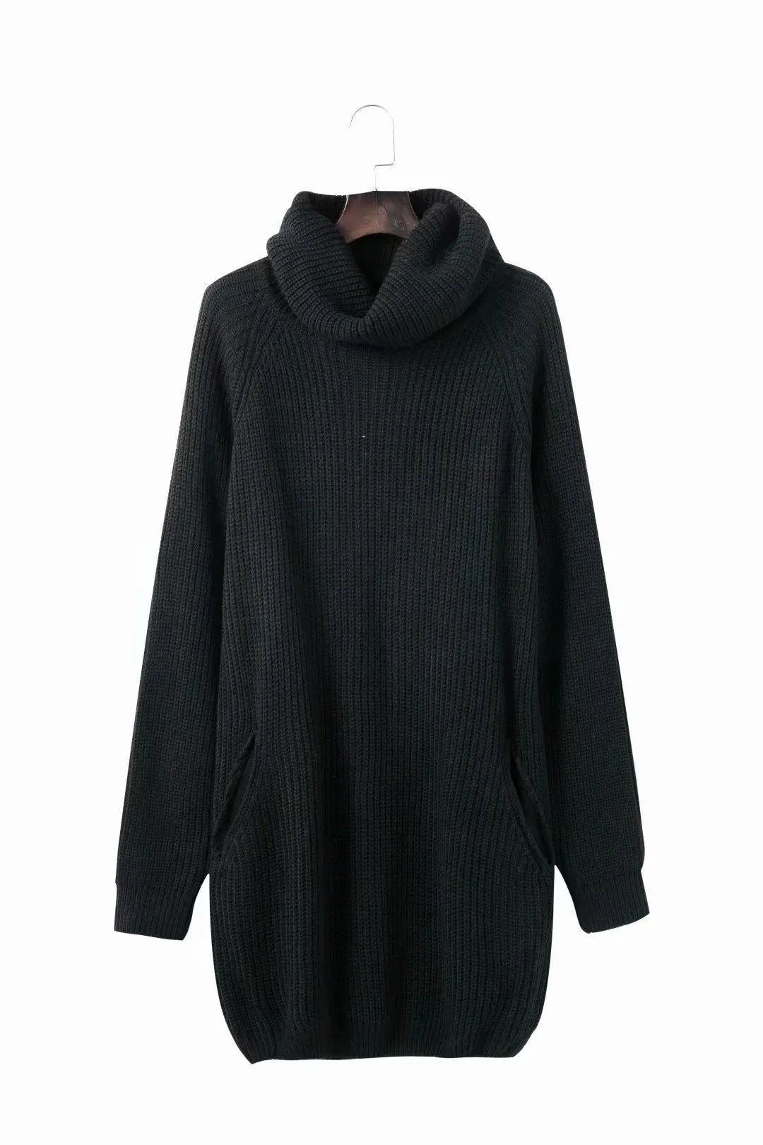Women's pullover sweater with loose lapel and side pockets in slim mid-length fit