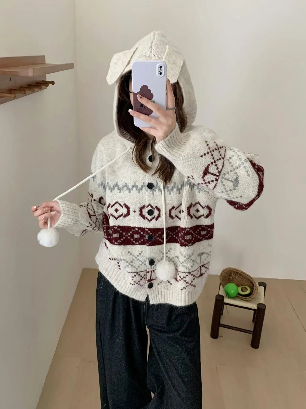 Plus-size women's brocade sweater coat with geometric pattern in loose free size