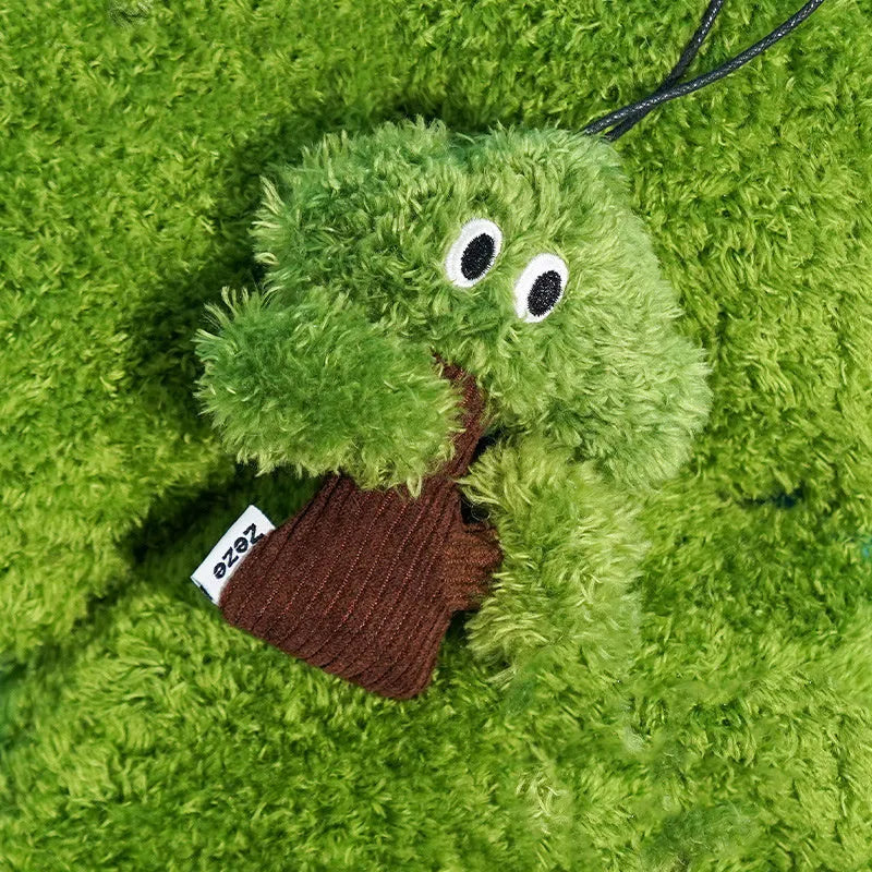 Pine tree shaped catnip toy pendant for cats in three sizes