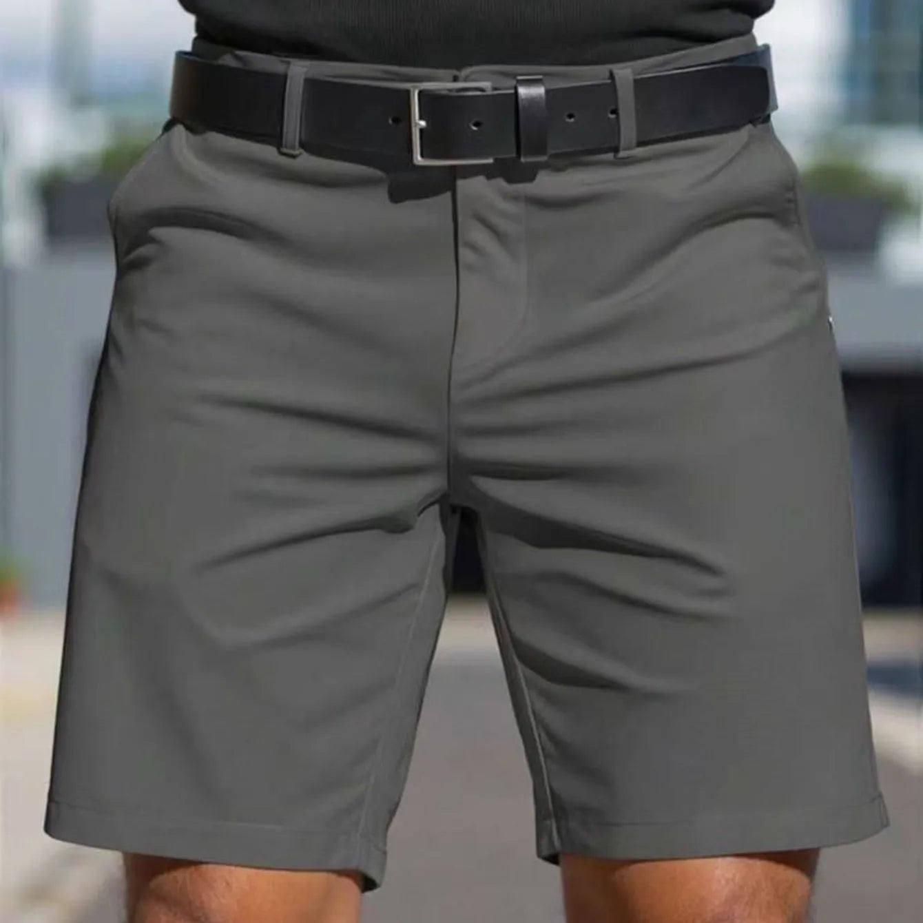 Men's solid colour straight-leg polyester shorts, fifth pants length with micro-elastic fabric
