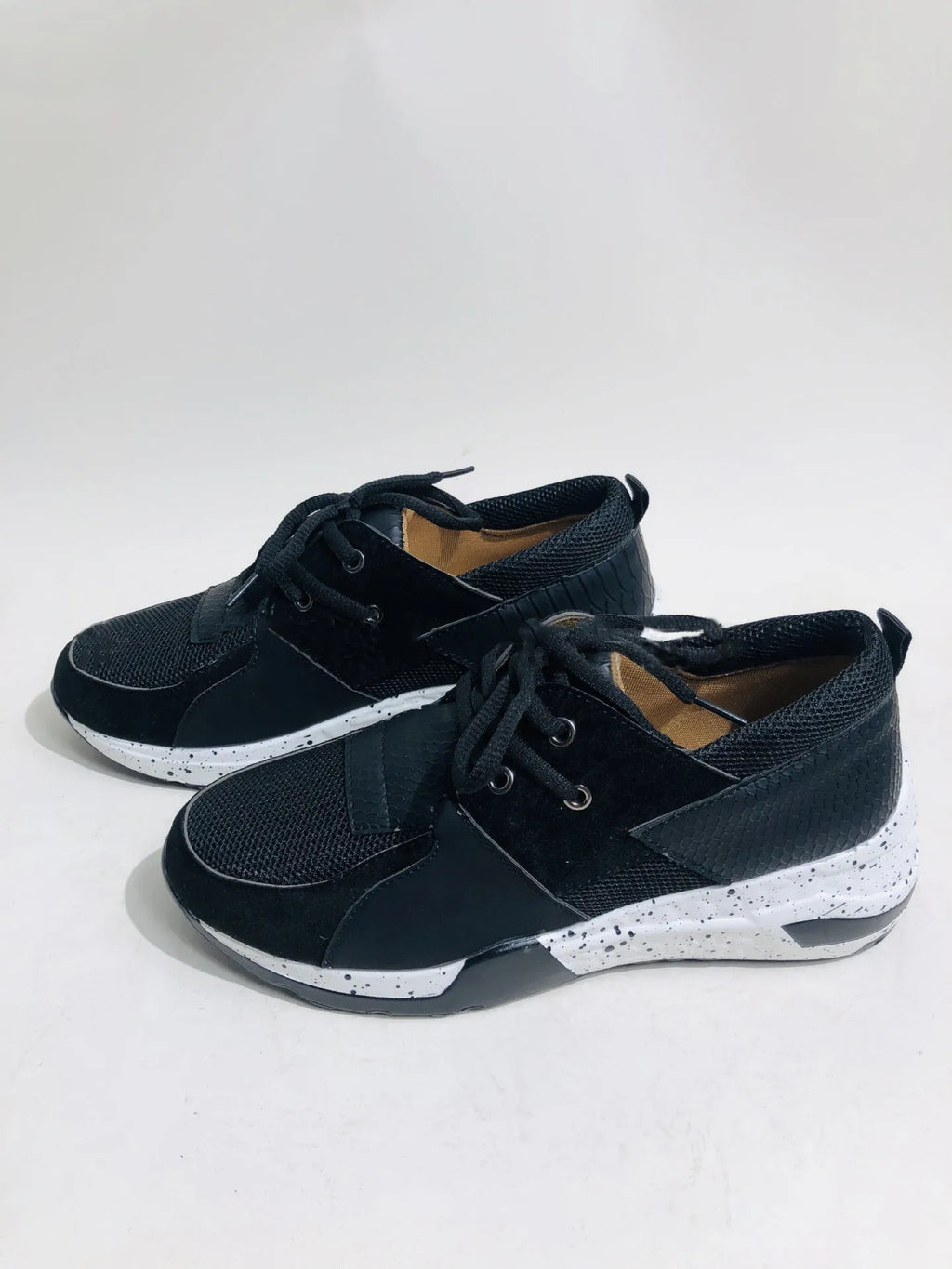 Women's suede casual sneakers with wedge heel in leopard print and snake pattern designs