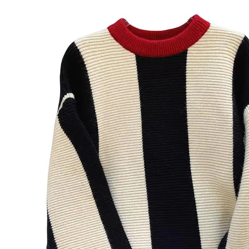 Women's striped cashmere sweater with round neck and long sleeves in contrast colours