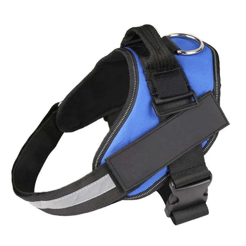 Personalised reflective no-pull dog harness in nylon with adjustable chest strap and sturdy handle