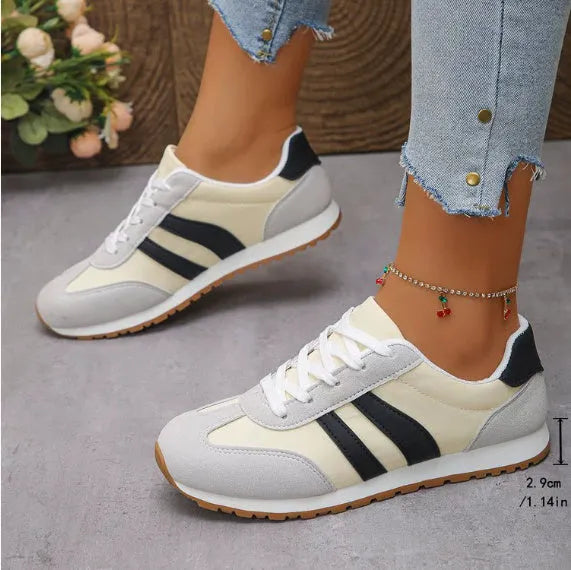Blue and grey Cortez stripes leisure sports shoes with flat rubber soles and round toe