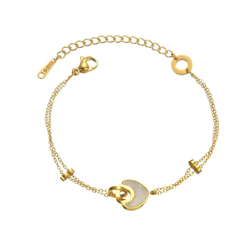 Women's stainless steel bracelet with double-layered resin heart design