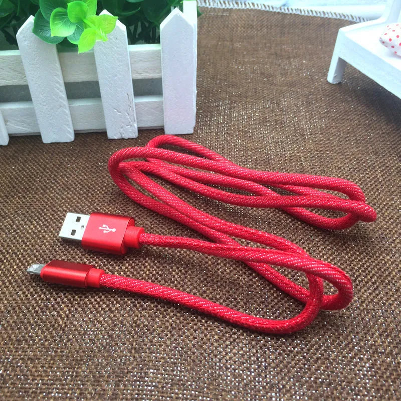 Denim braided Type-C charging cable with aluminium alloy connector in black, blue, or red colours