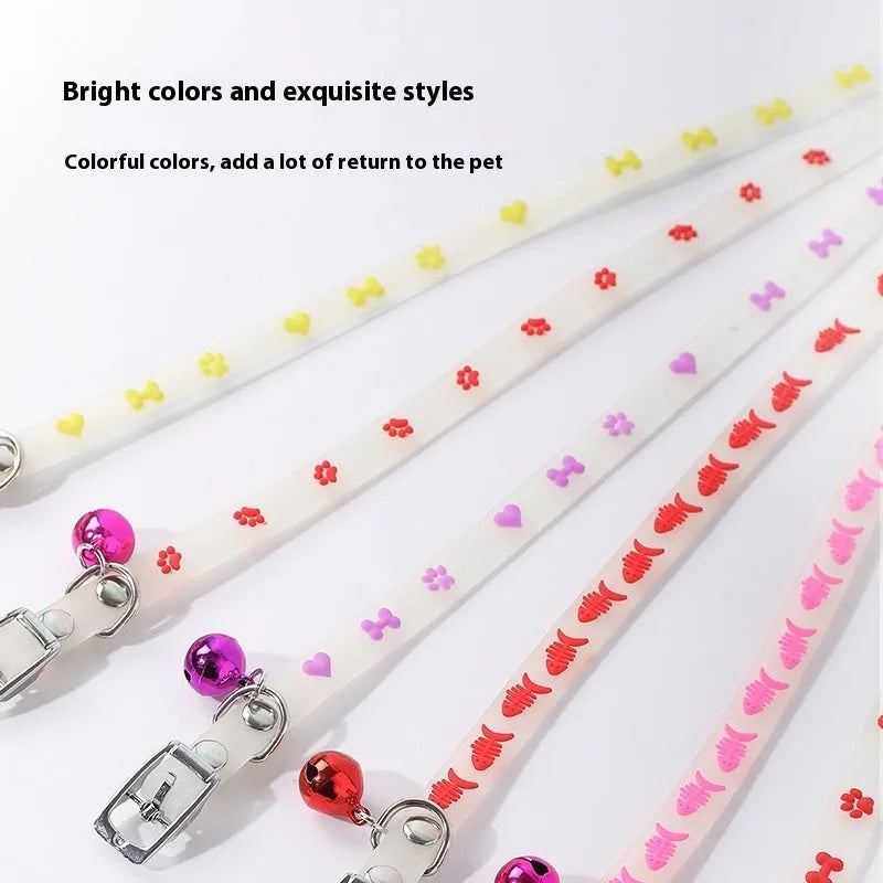 Adjustable luminous cat collar with silicone rope chain and metal bell in one of four pattern styles