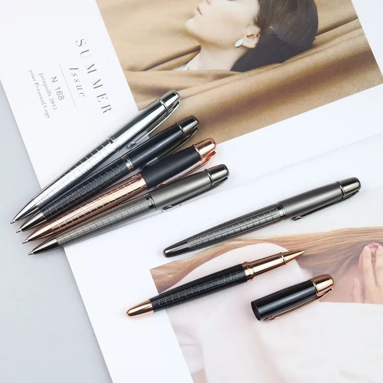 Gun grey metal rollerball pen for business signatures, shown next to a ruler indicating 13.5 cm length.