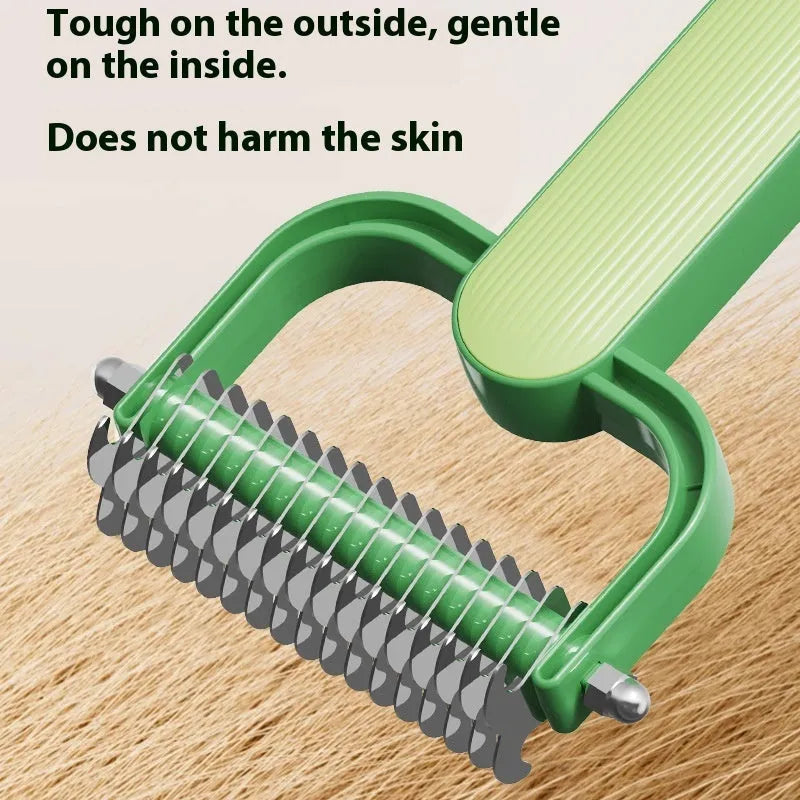 Green or grey dog unknotting comb with stainless steel teeth and PP plastic handle in large or small size