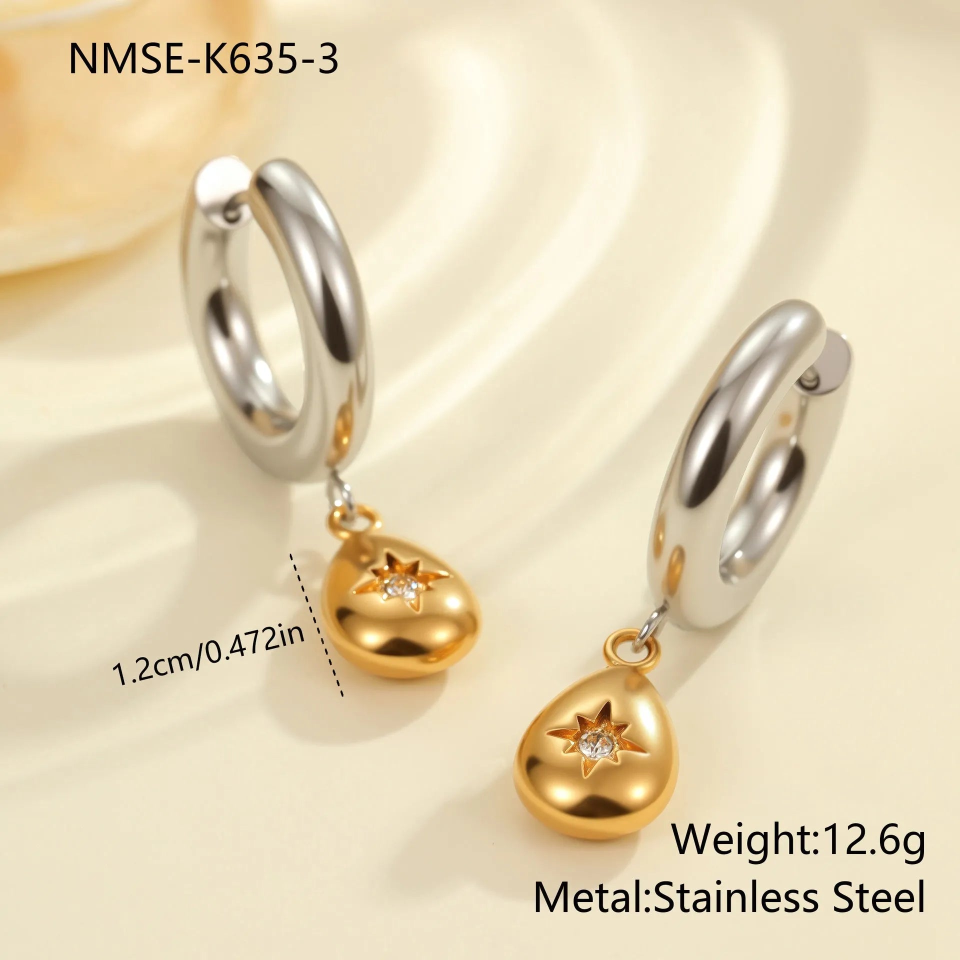 Christmas tree heart earrings in stainless steel with 18K gold electroplating and star designs