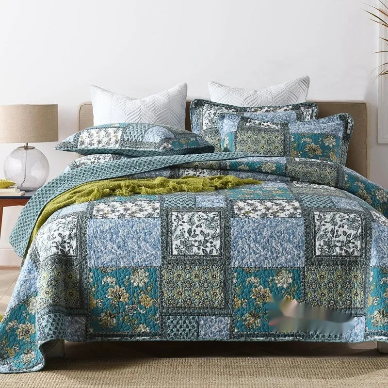 Quilted pure cotton bed cover set with pillowcases for 1.5-1.8 metre beds