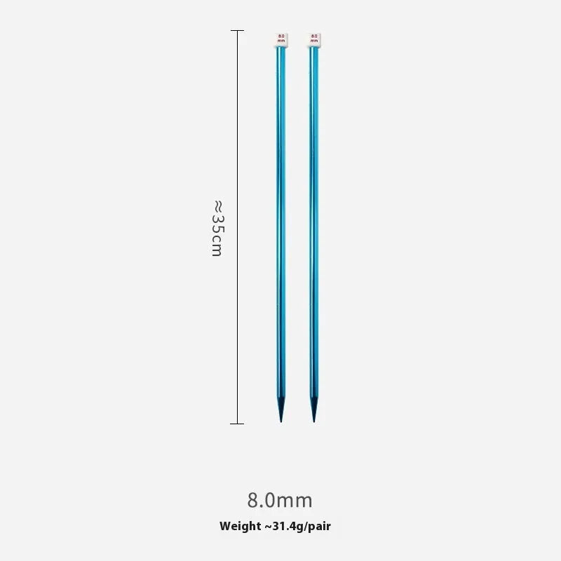 Set of aluminium crochet hooks in 14 sizes from 2.0mm to 10.0mm with protective end caps