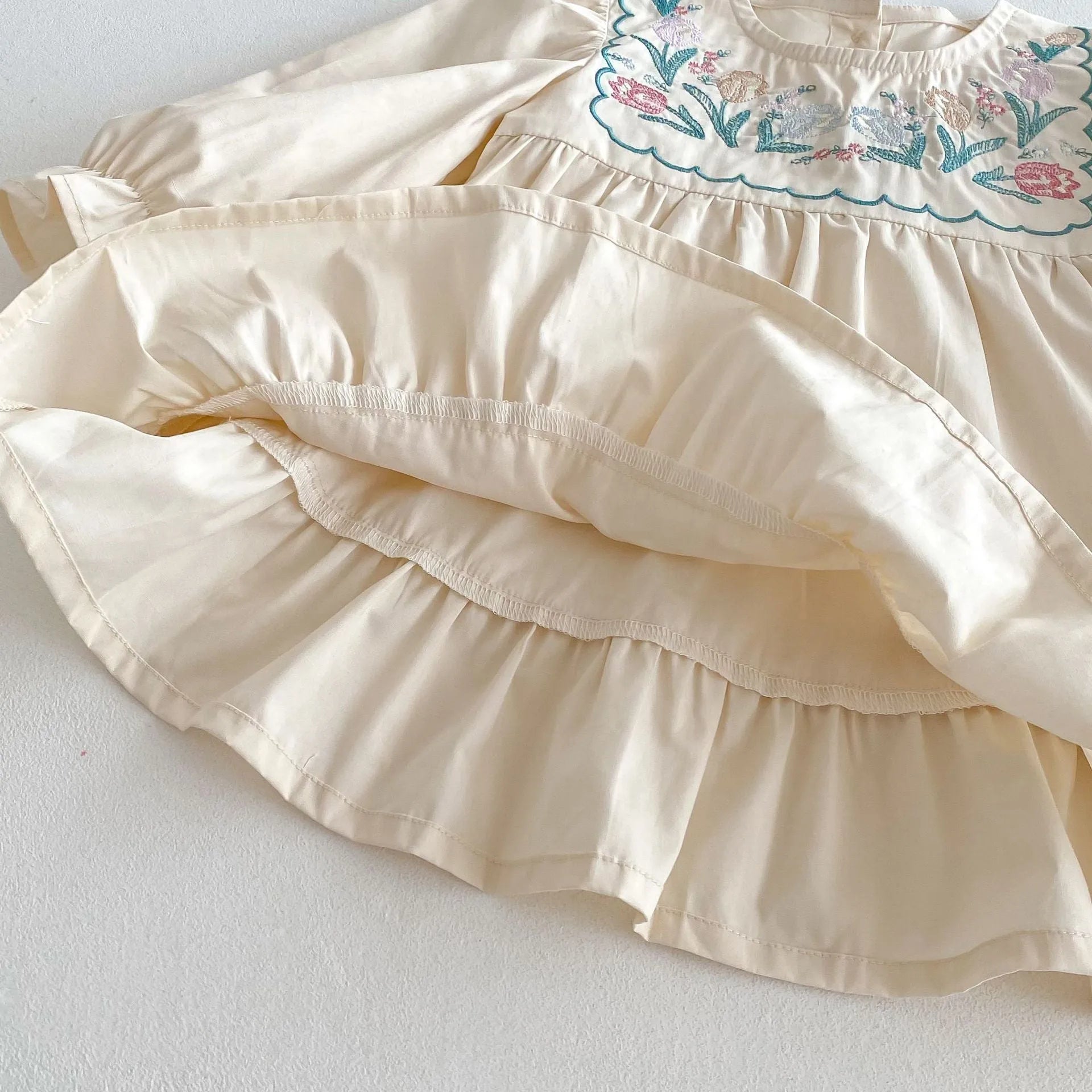 Girls' apricot cotton ruffled flower embroidered long sleeve princess dress for spring autumn parties