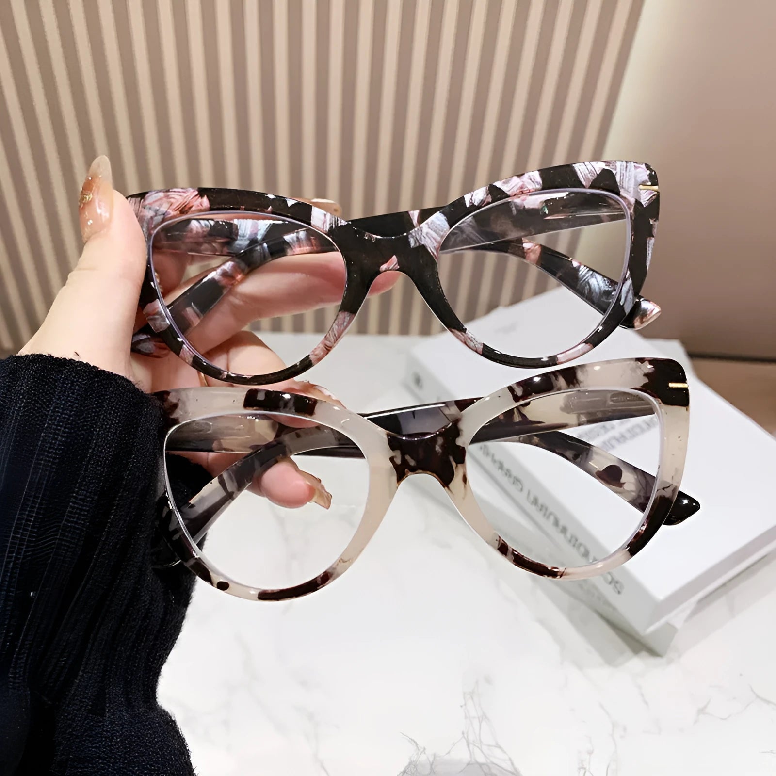 Women's large cat's eye frame presbyopic glasses with dragon and phoenix decorations in various colours