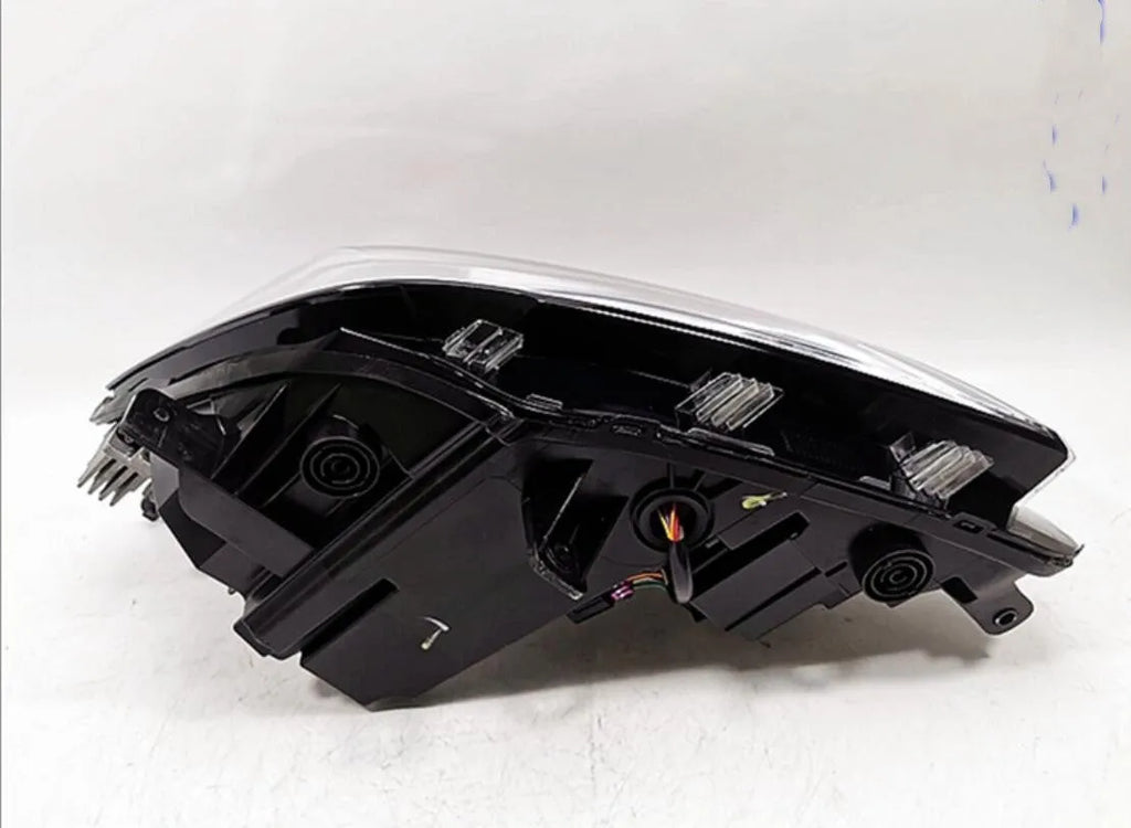 Replacement car headlight assembly for 2018-2021 model vehicles, showing ABS housing.