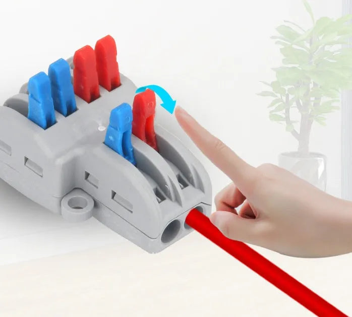 Quick wire electrical connector with fire-resistant insulation for 0.08-4.0mm² wires