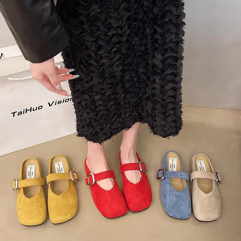 Women's flat closed toe half slippers in square toe design with rubber sole