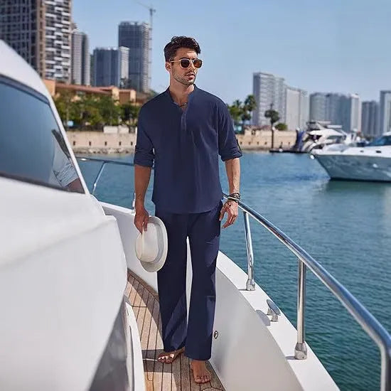 Men's casual cotton two-piece suit with long sleeves and trousers in a solid colour