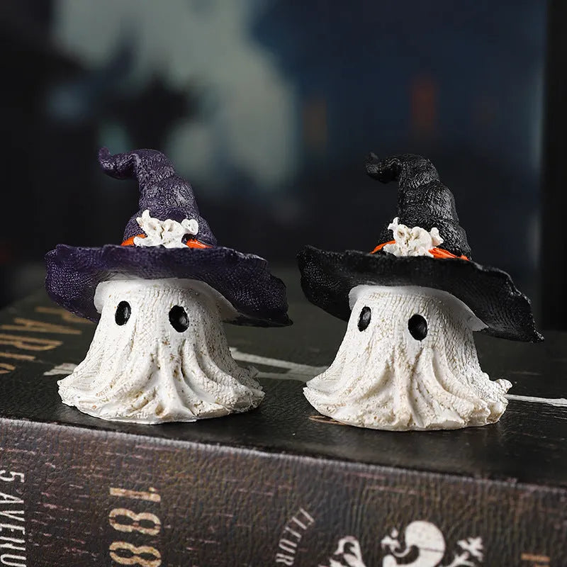 Resin wizard hat ornament in purple or black colour with hanging loop for holiday decoration
