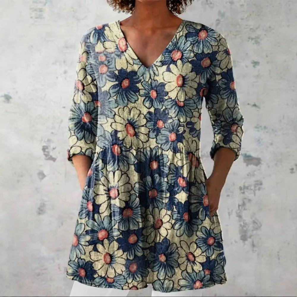 Women's retro slim fit printed long-sleeved top in a selected colour style.