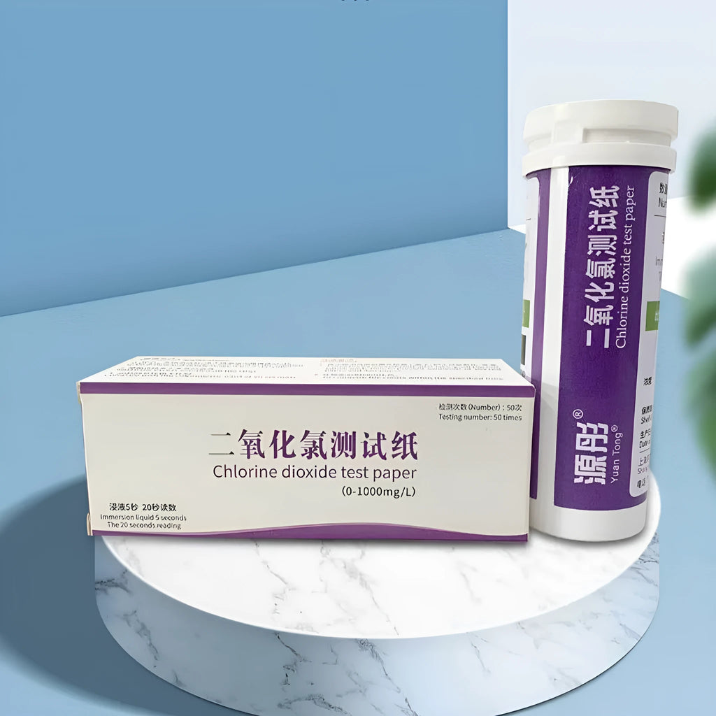 Bottle containing 50 chlorine dioxide test papers for water concentration detection