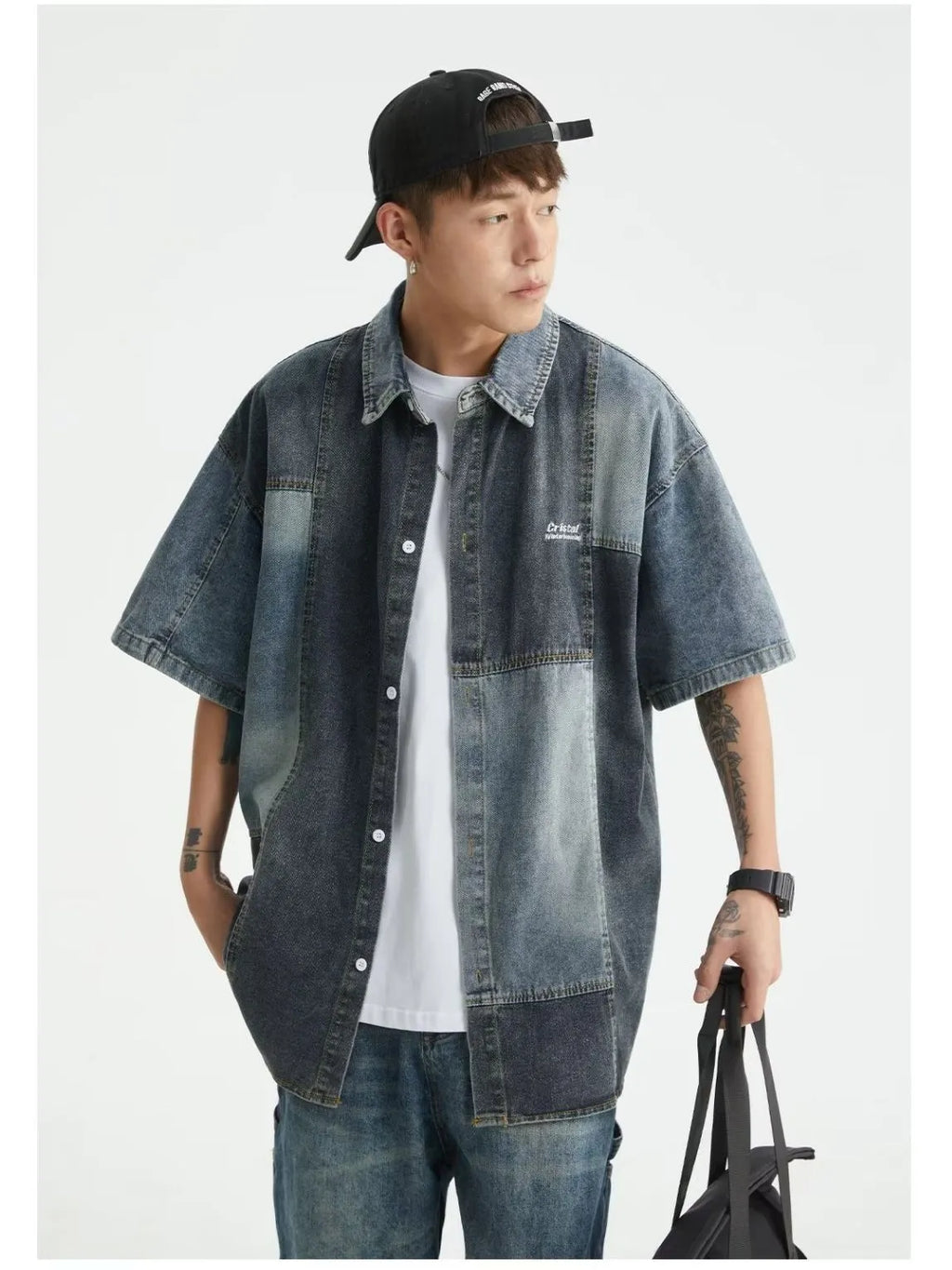 Blue Japanese-style retro denim shirt for men with loose cardigan fit and washed stitching