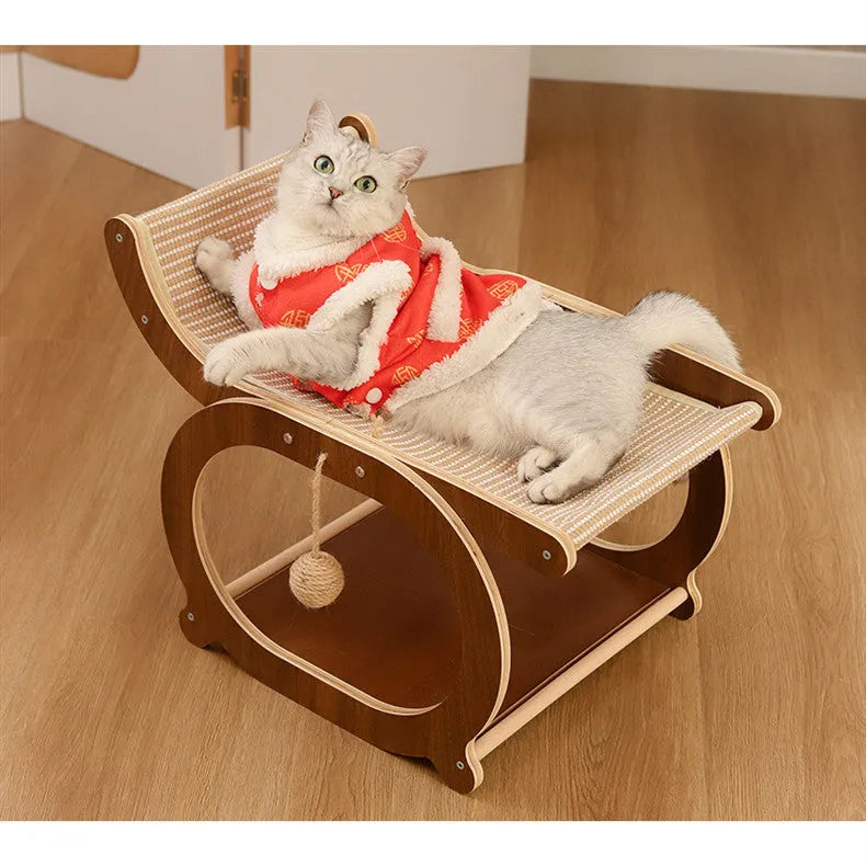 Solid wood cat scratching mat with sisal surface and integrated cat bed in walnut colour