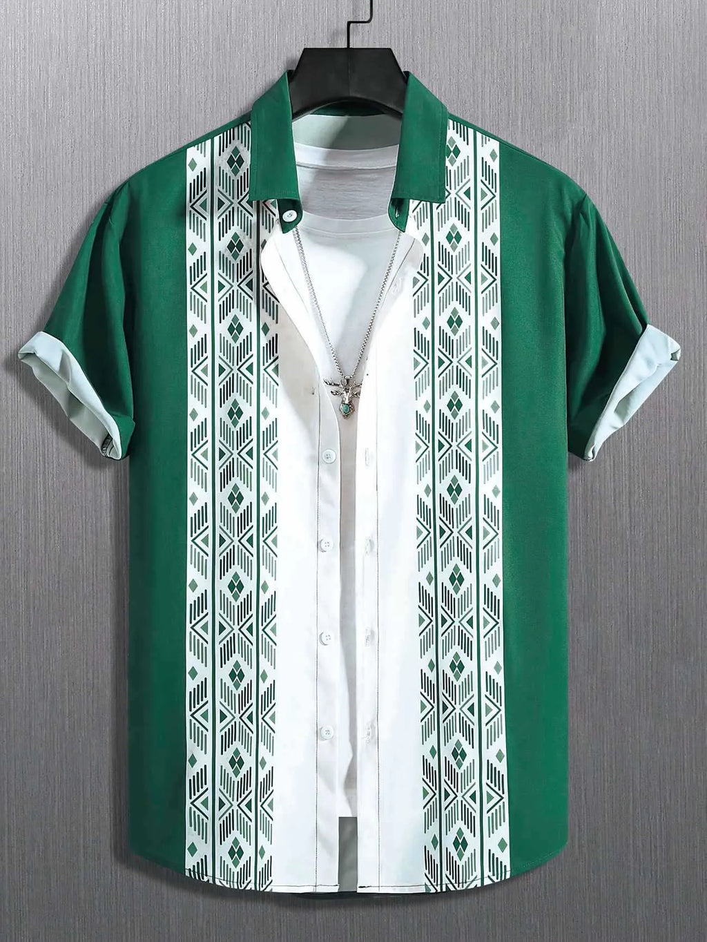 Men's loose fit plaid short-sleeve shirt with cardigan lapel in stretch polyester fabric