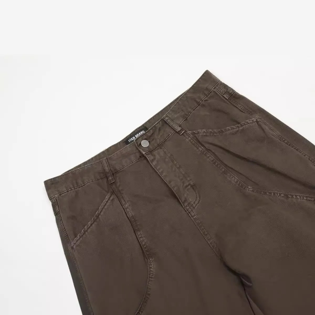 Men's straight-leg cotton trousers in brown colour with high-waist design and wide-leg style