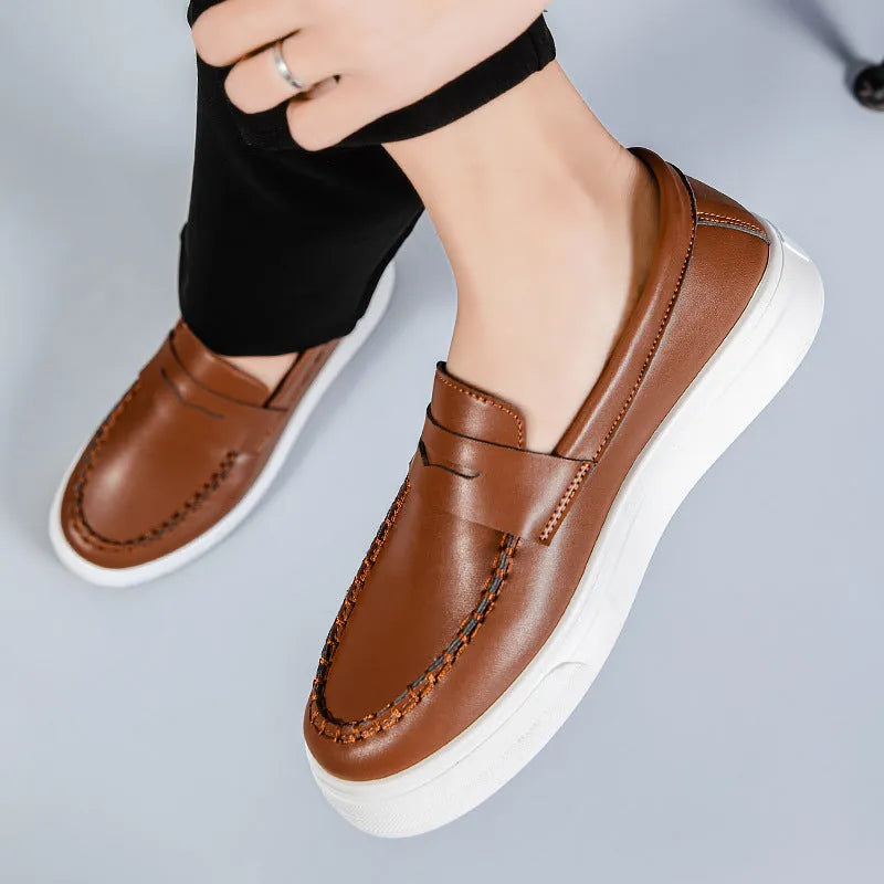 British style casual leather shoes in artificial PU material with round toe, shown in white colour