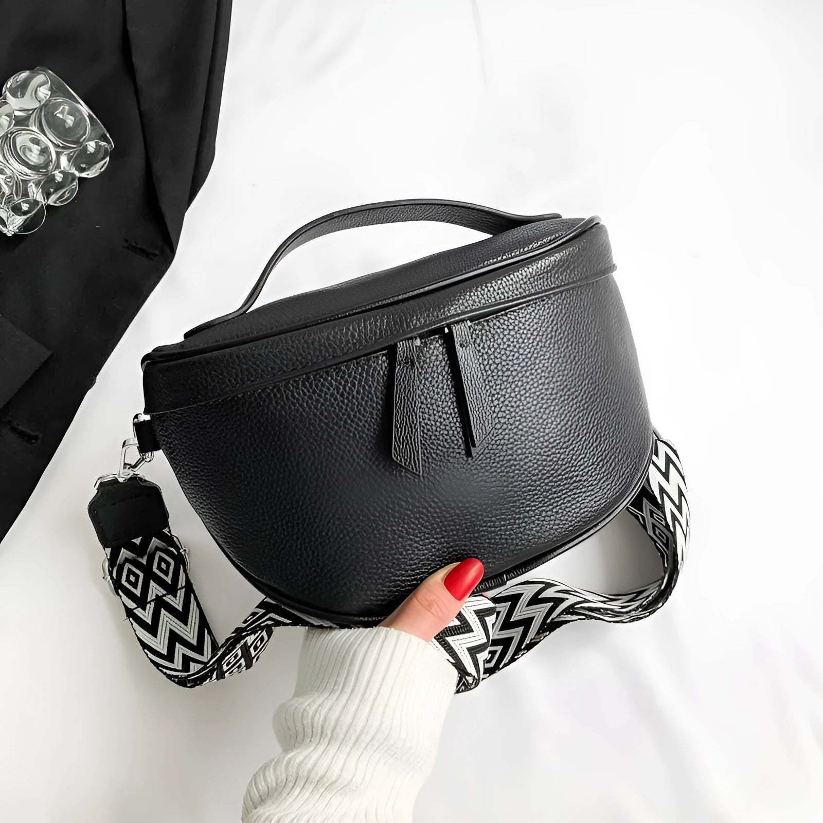 Ladies casual single-shoulder crossbody bag in top grain cowhide leather with 25cm width