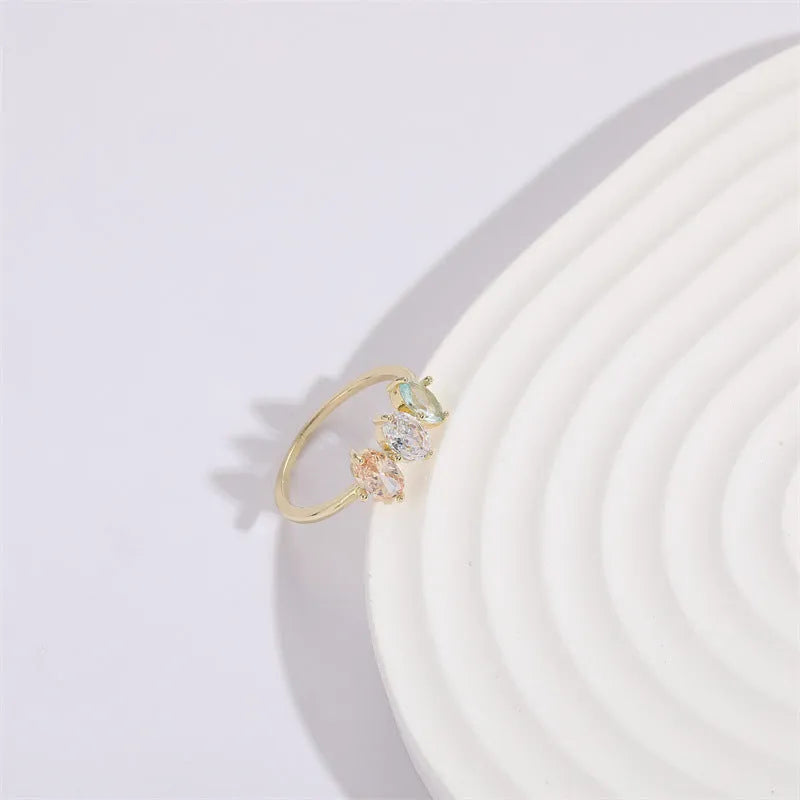 Geometric triangular copper ring with horse eye tricolor zircon birthstone in 14k real gold colour