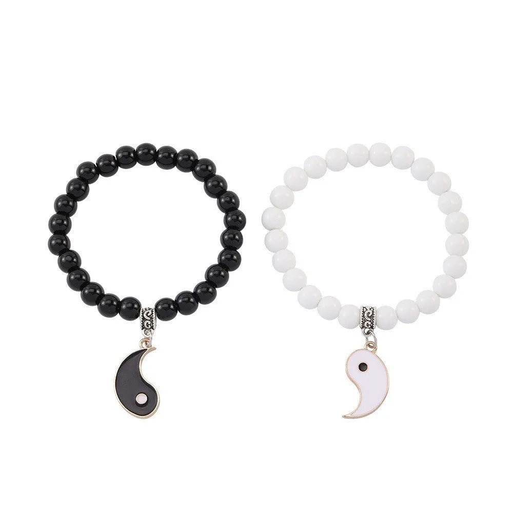 Geometric eight-diagram alloy bracelet with electroplated metallic finish