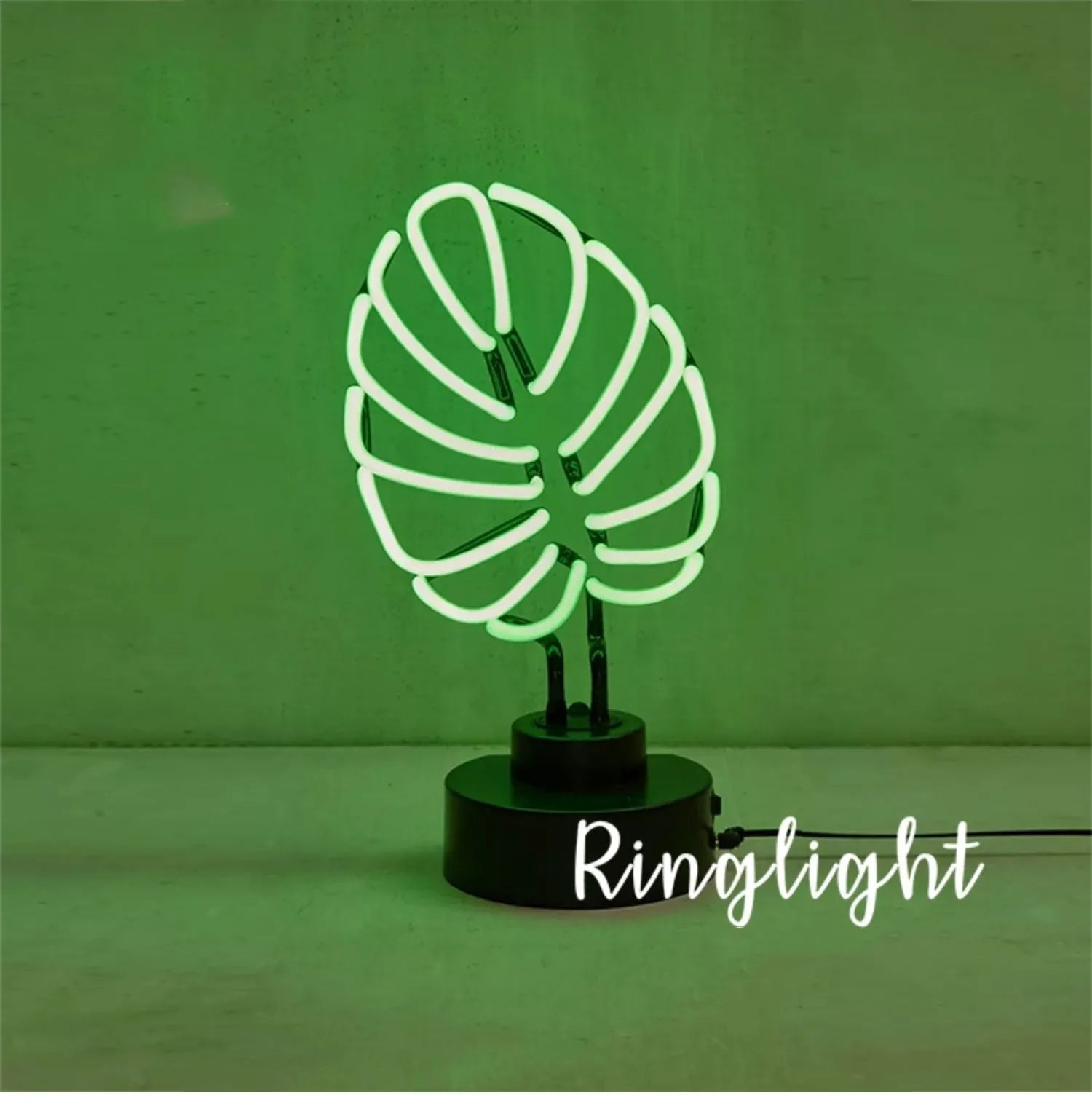 Minimalist bamboo-shaped white and green desktop lamp with USB cable in two size options.