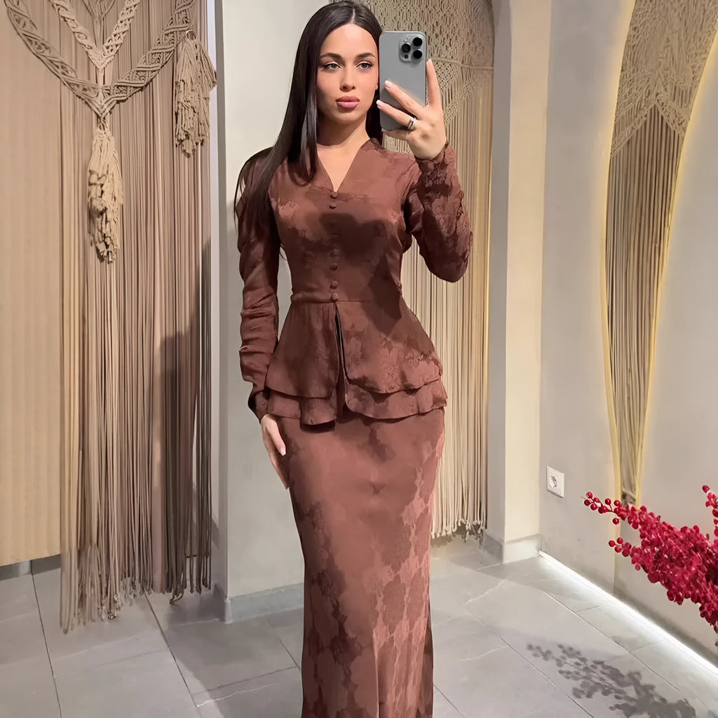 Dark brown artistic retro long sleeve dress with plant pattern and fake two-piece design.