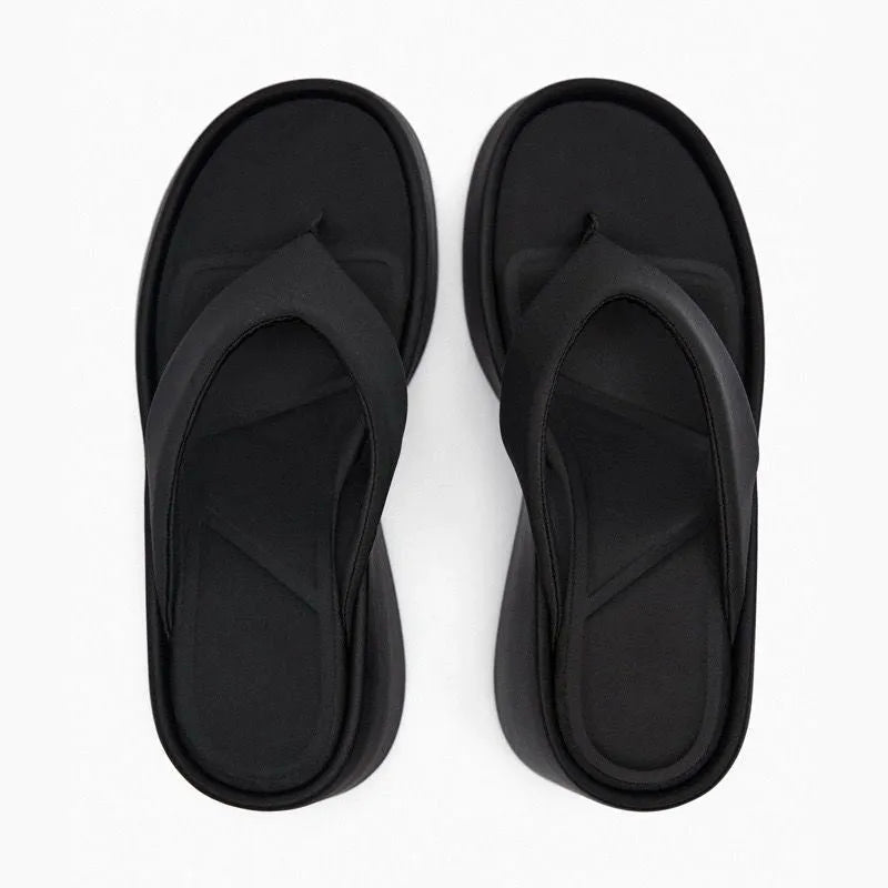 Women’s black cowhide matte leather platform flip-flops with round toe, sizes 35-40