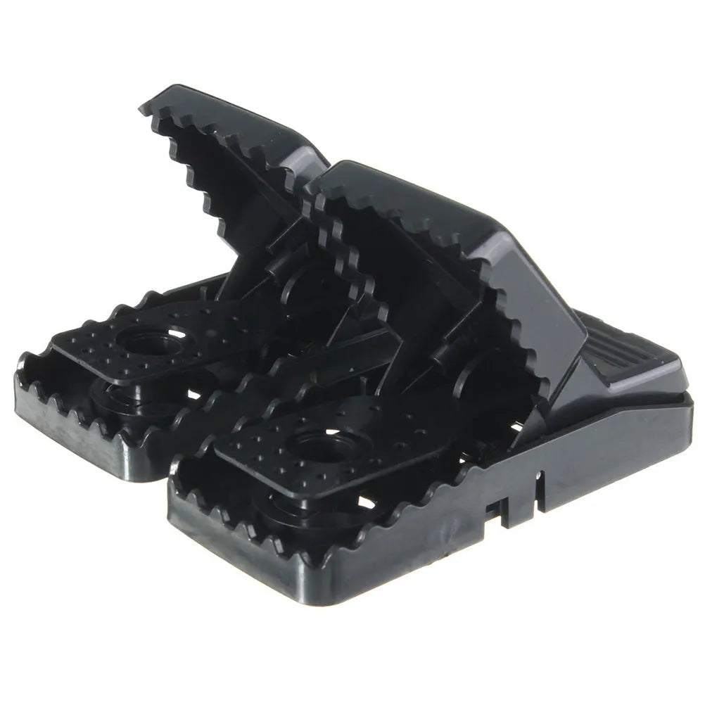 Six black snapping mousetraps made of PC+ABS plastic, shown with a ruler indicating 11cm length.