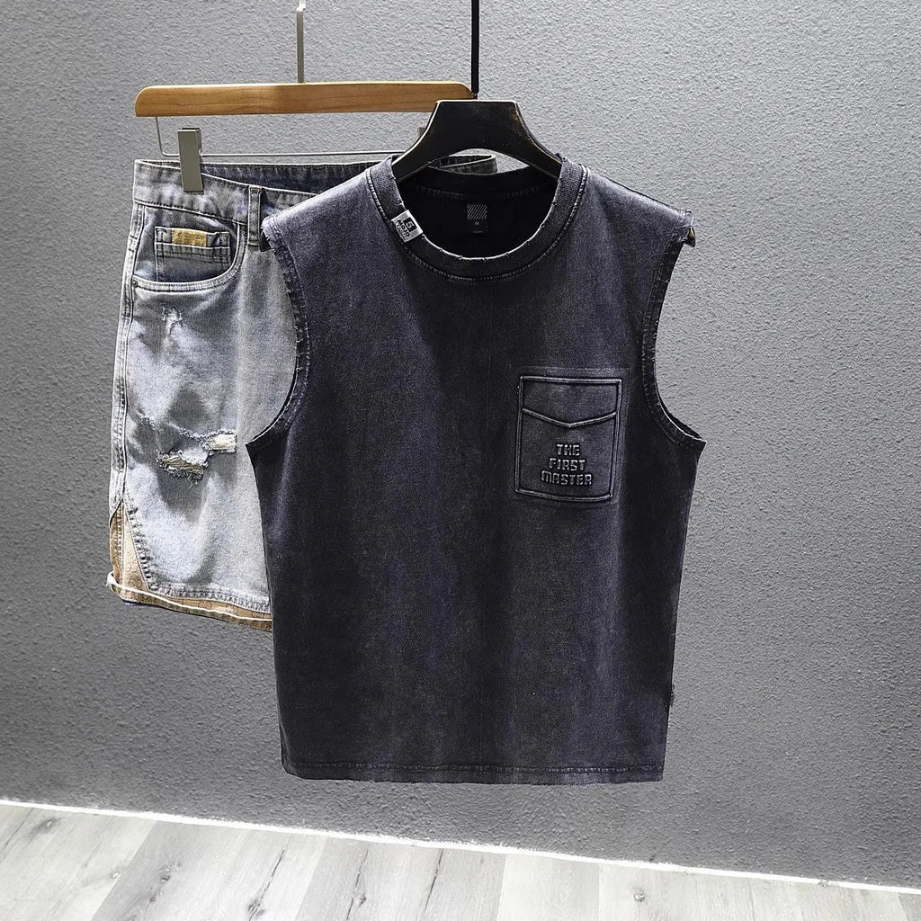 Men's loose fit cotton sleeveless t-shirt in black and white colours for gym wear