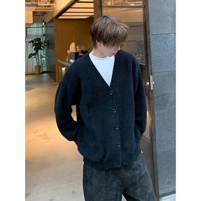 Men's cotton blend V-neck cardigan knitting sweater in loose fit casual style