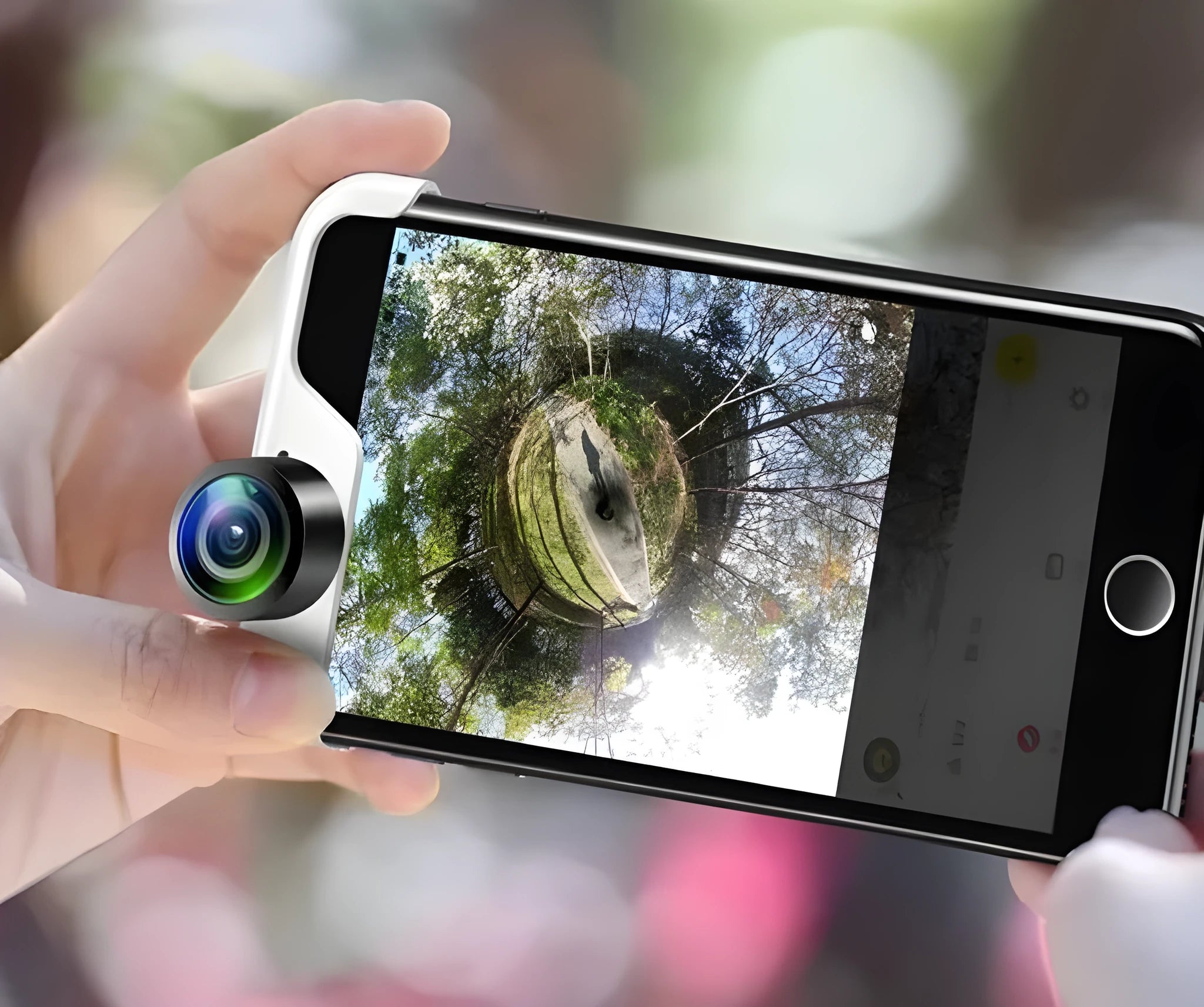 Panoramic camera lens accessory for Apple iPhone models with 360-degree photography capability