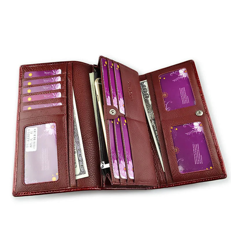 Genuine leather coin purse with patent finish and crocodile pattern in wine red colour
