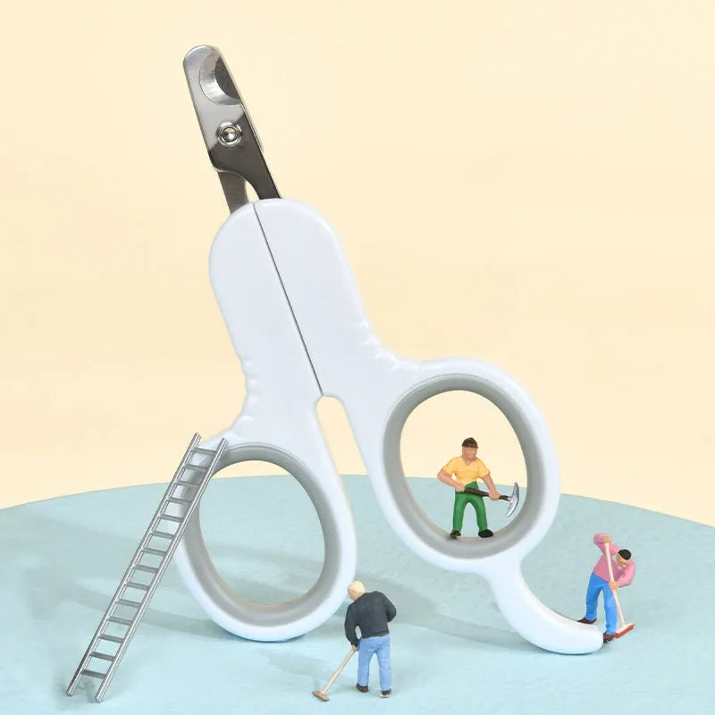 Professional pet nail clippers with curved 20º tips and ergonomic rubber handle for cats and small dogs