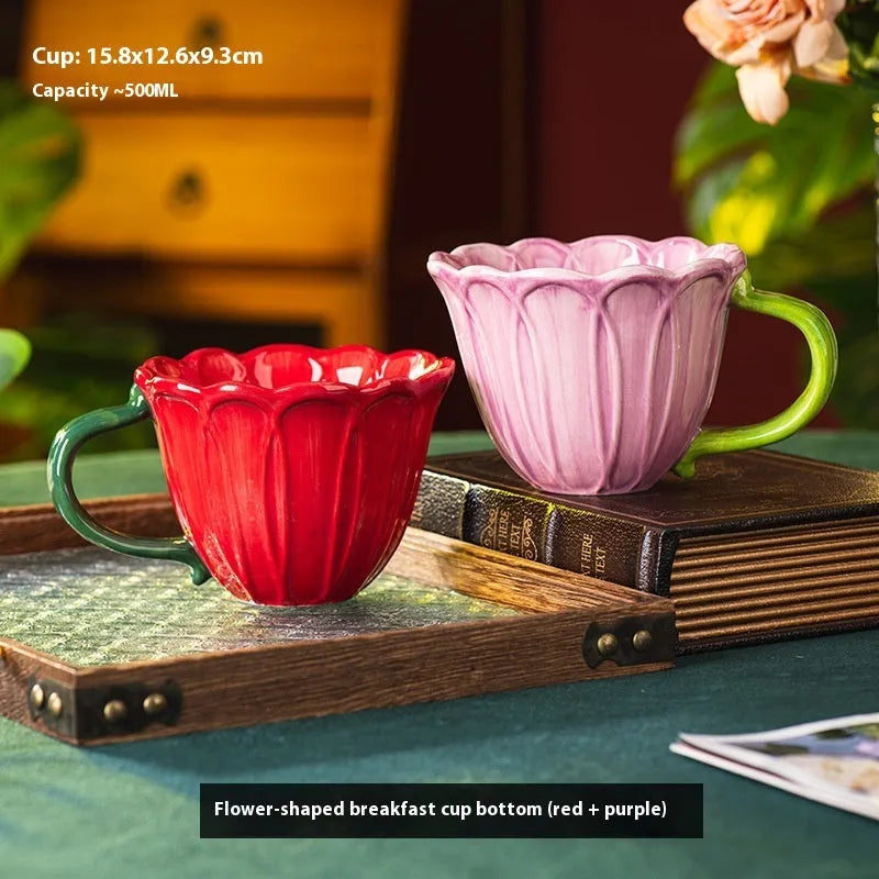 Ceramic breakfast cup with pastoral flower pattern, 500ml capacity, in red or purple
