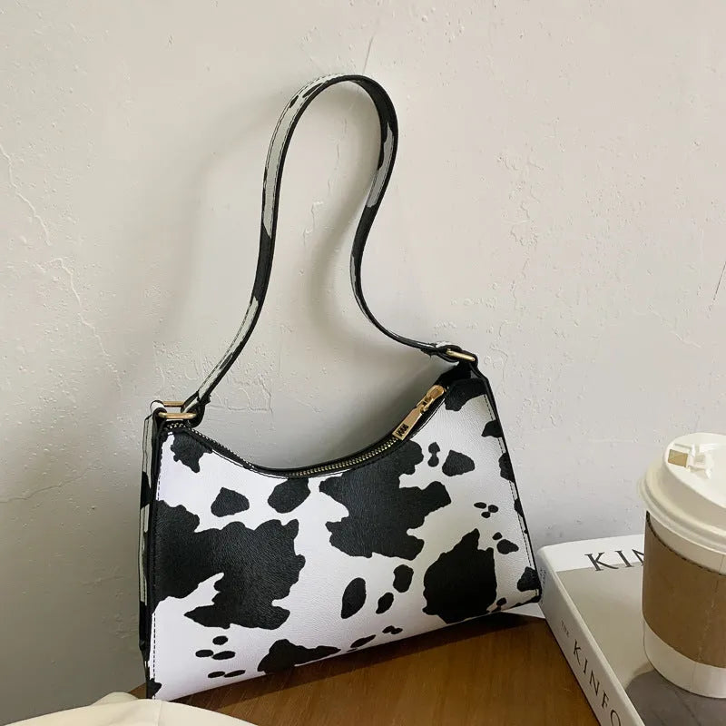 Small square Korean-style underarm bag in PU leather with pattern options