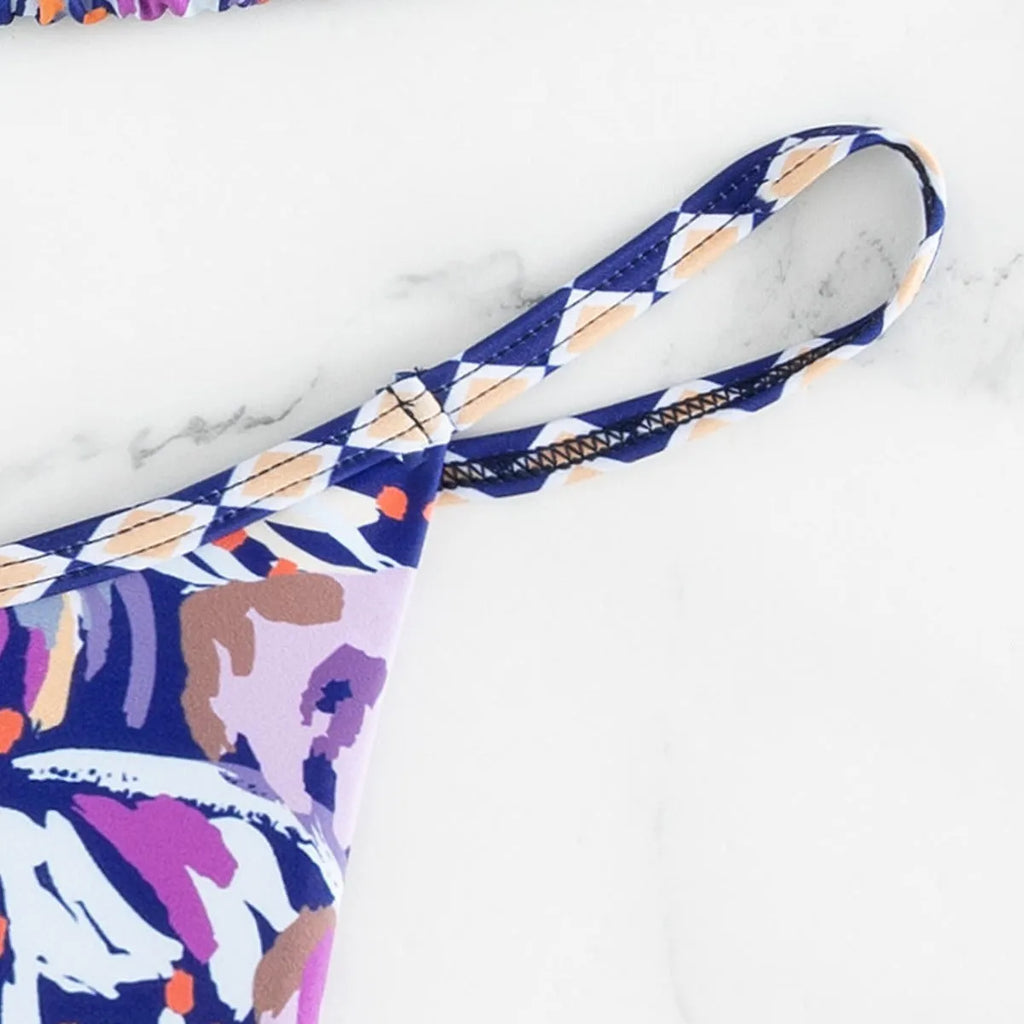 Women's floral print polyester swimsuit with split triangle bag design